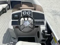 2026 Sylvan Mirage 8520 Party Fish-8