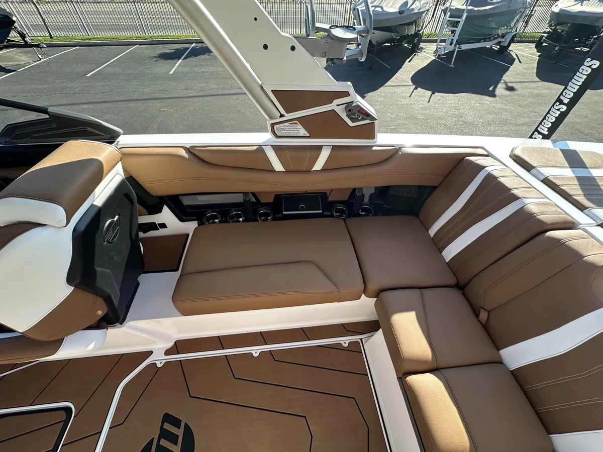 2026 Malibu 22LSV-10