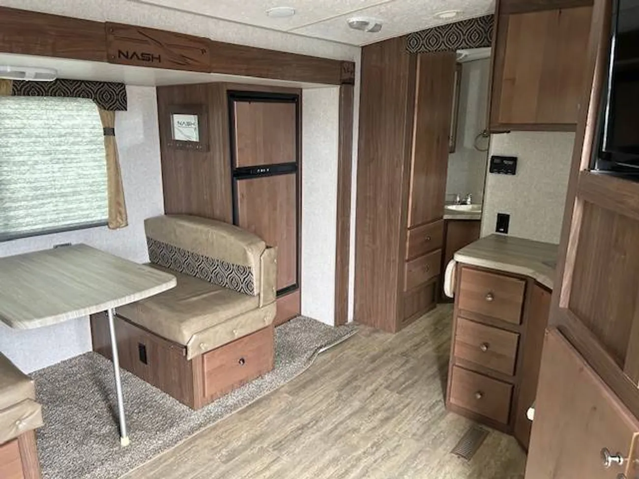 Northwood Nash 25DS-16