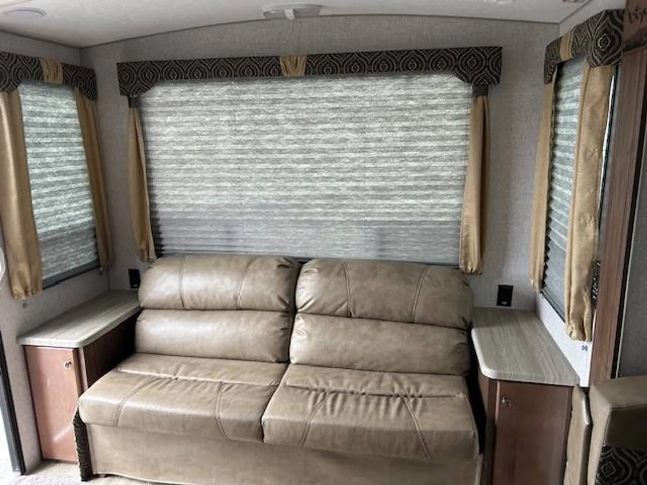  Northwood Nash 25DS-18