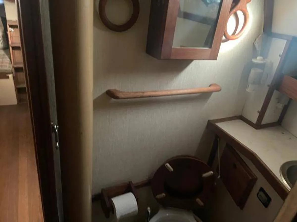 dummy-boat-img