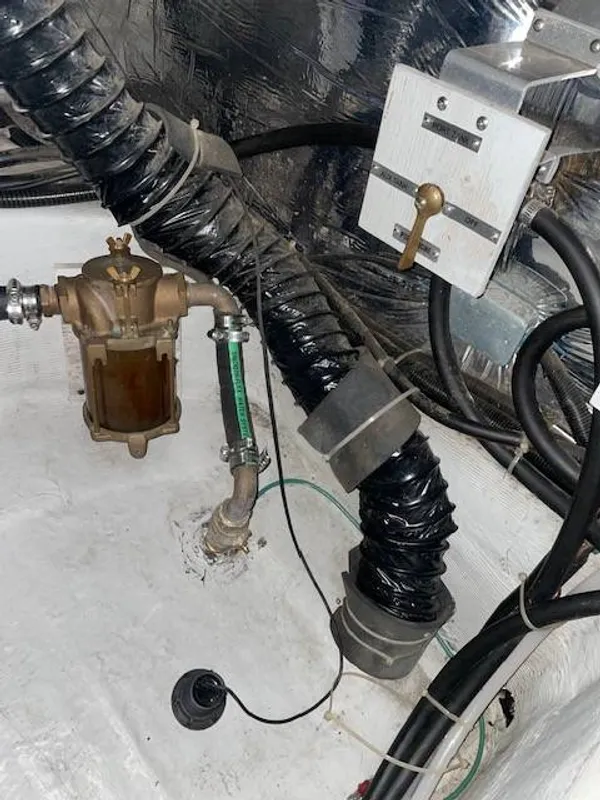 Carver 356 1999-11