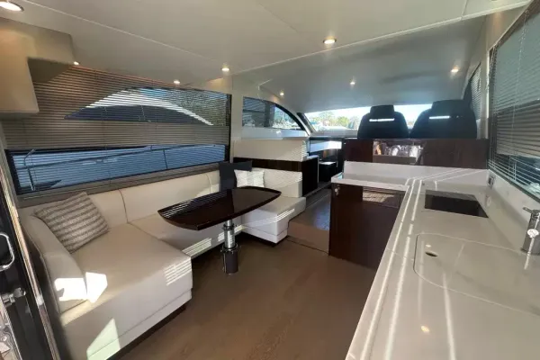 2024 Fairline SQUADRON 50 detail image 16