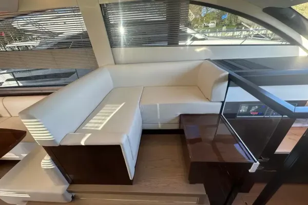 2024 Fairline SQUADRON 50 detail image 23