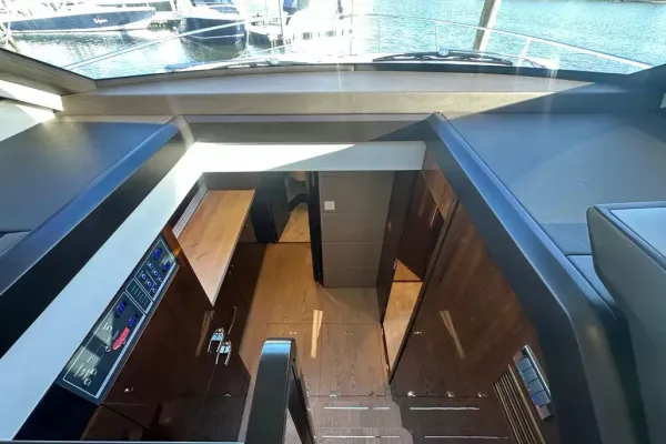 2024 Fairline SQUADRON 50 detail image 29