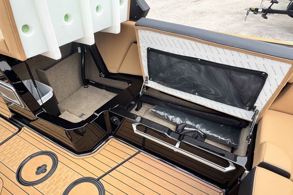 2025 Mastercraft X26-18