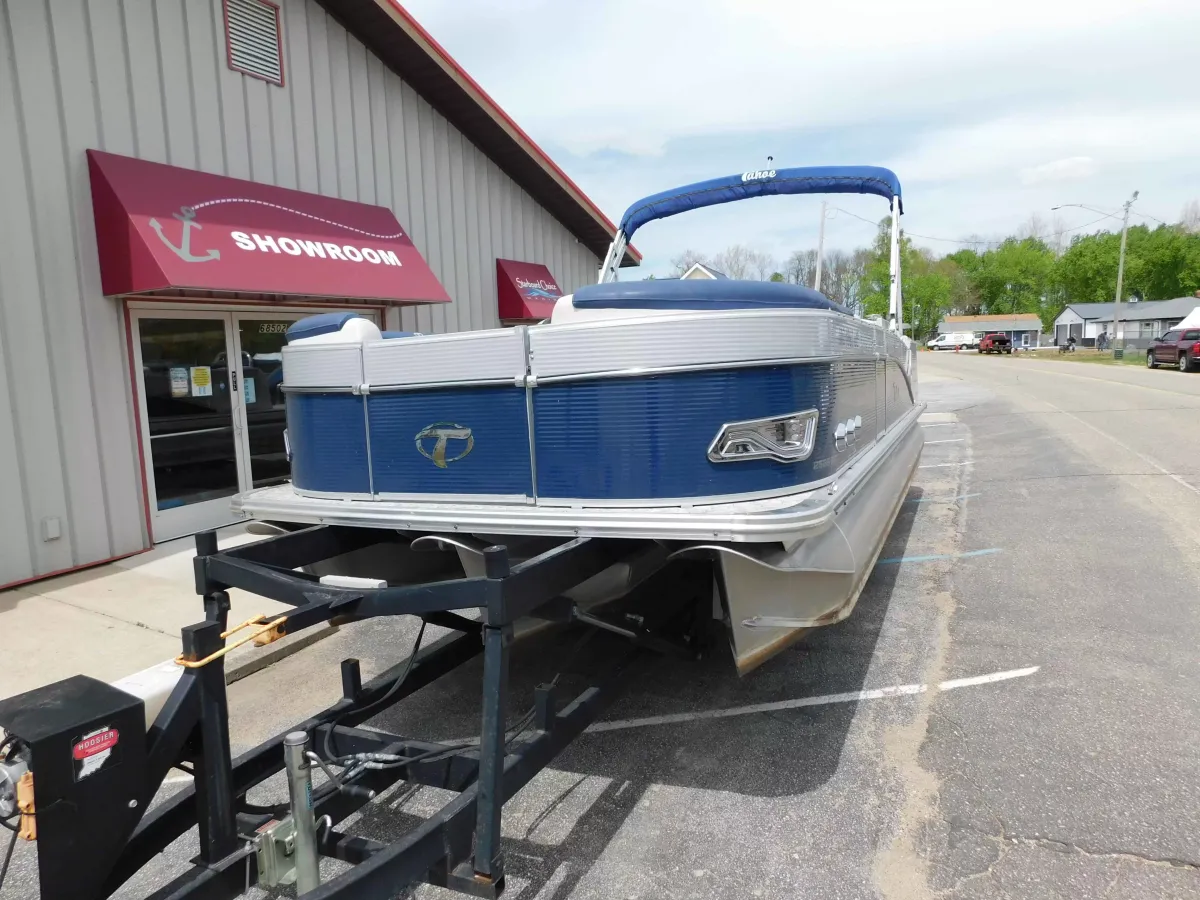 dummy-boat-img