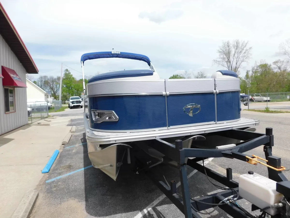 dummy-boat-img