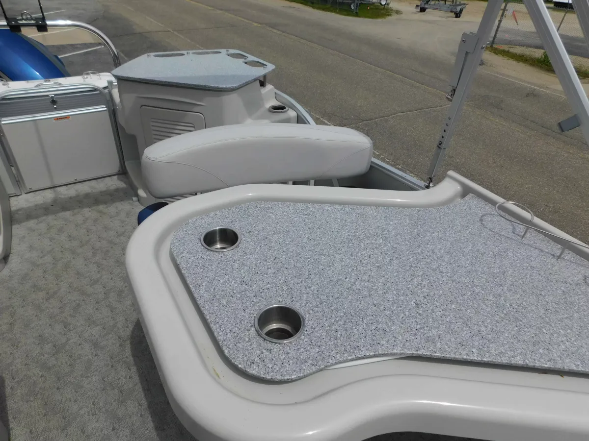 dummy-boat-img