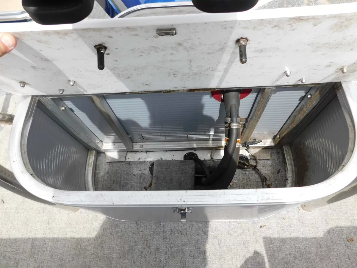 dummy-boat-img