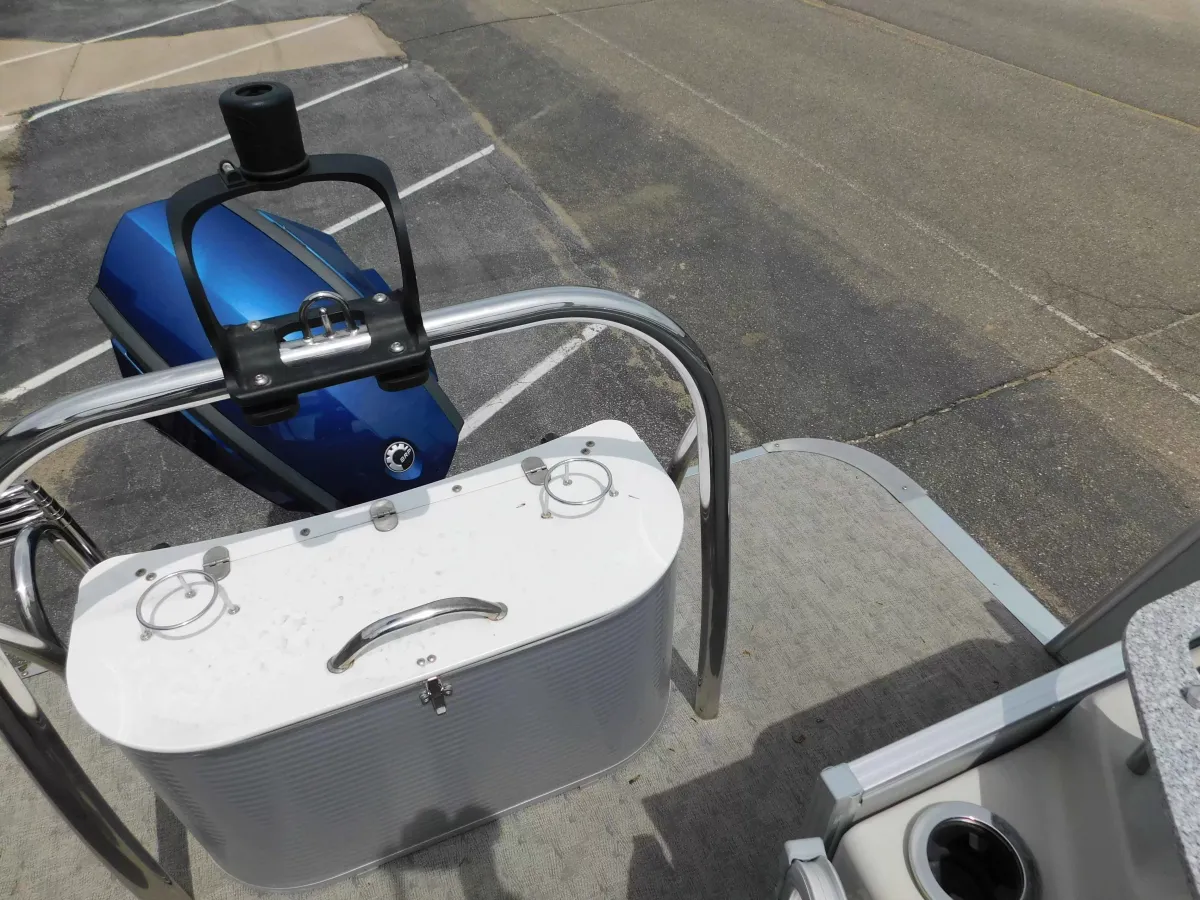 dummy-boat-img