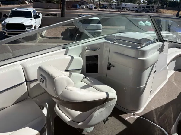 boat-detail-slider-thumb-6