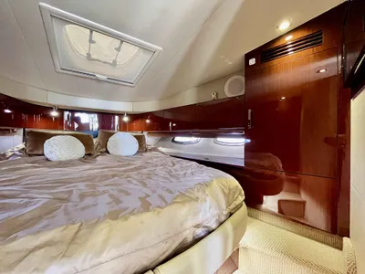 Pre-Owned 2015 Sea ray 470 Sundancer for Sale | Vancouver, BC | M&P Yacht Centre | 69effbcb3127753a4002e465