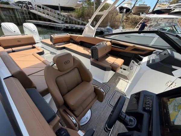 2026 Cobalt R8 OB detail image 13