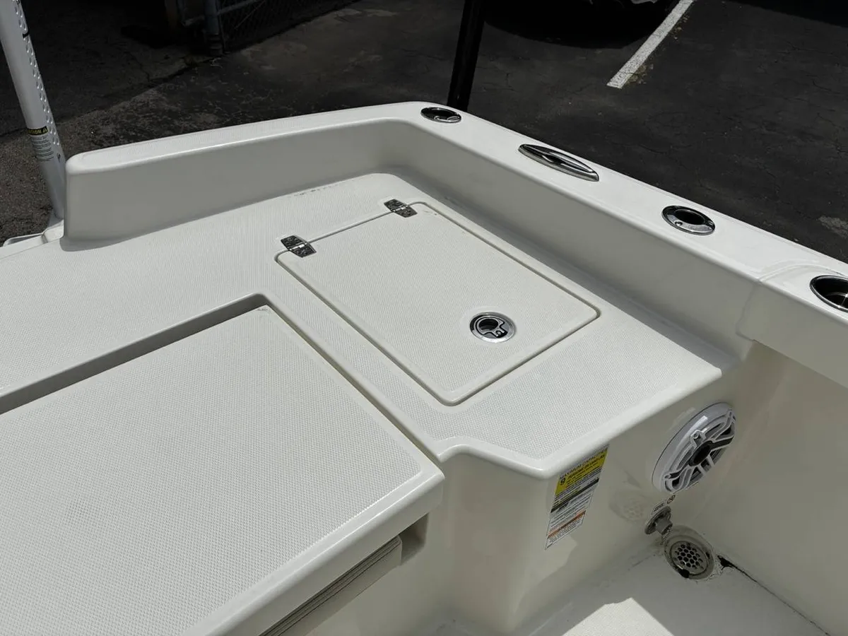 dummy-boat-img