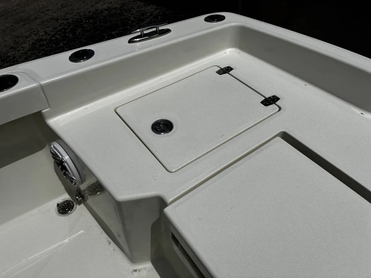 dummy-boat-img
