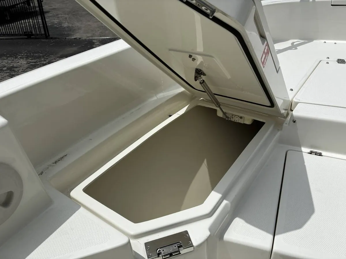 dummy-boat-img