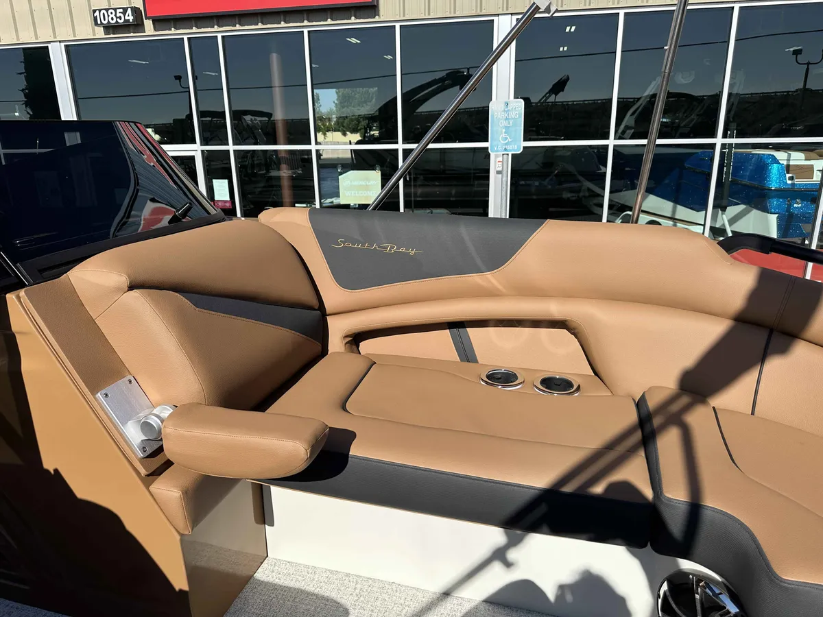 2026 South Bay 25 Sport SL9 DC w/ Arch-27