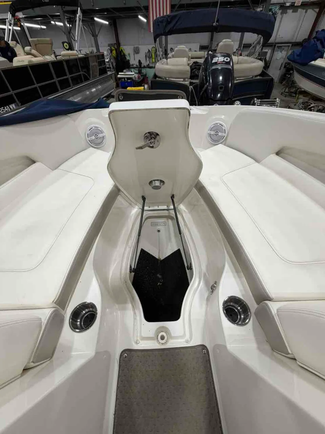 dummy-boat-img
