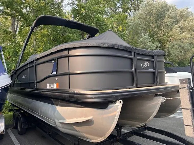 2023 Barletta L23UA