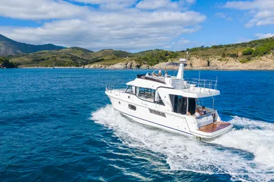 New 2027 Beneteau Swift Trawler 41 Fly for Sale | Vancouver, BC | M&P Yacht Centre | 6a016eeacd7528e0b30b3d63