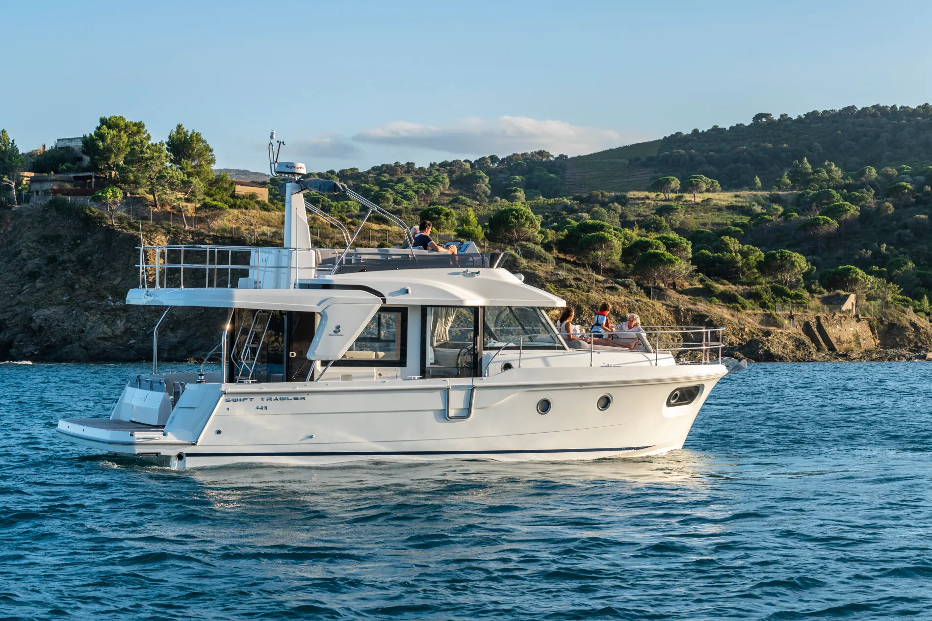 New 2027 Beneteau Swift Trawler 41 Fly for Sale | Vancouver, BC | M&P Yacht Centre | 6a016eeacd7528e0b30b3d63