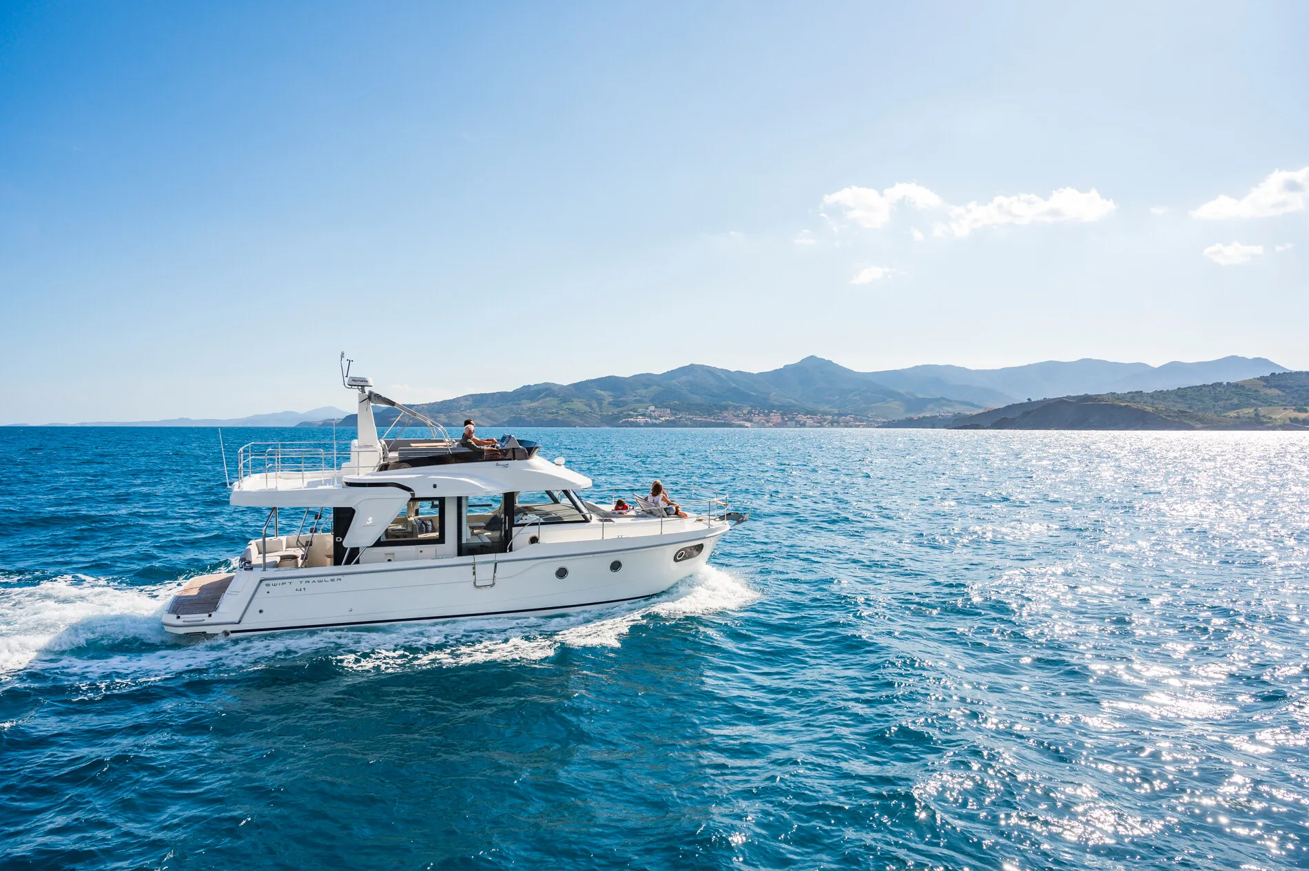 New 2027 Beneteau Swift Trawler 41 Fly for Sale | Vancouver, BC | M&P Yacht Centre | 6a016eeacd7528e0b30b3d63