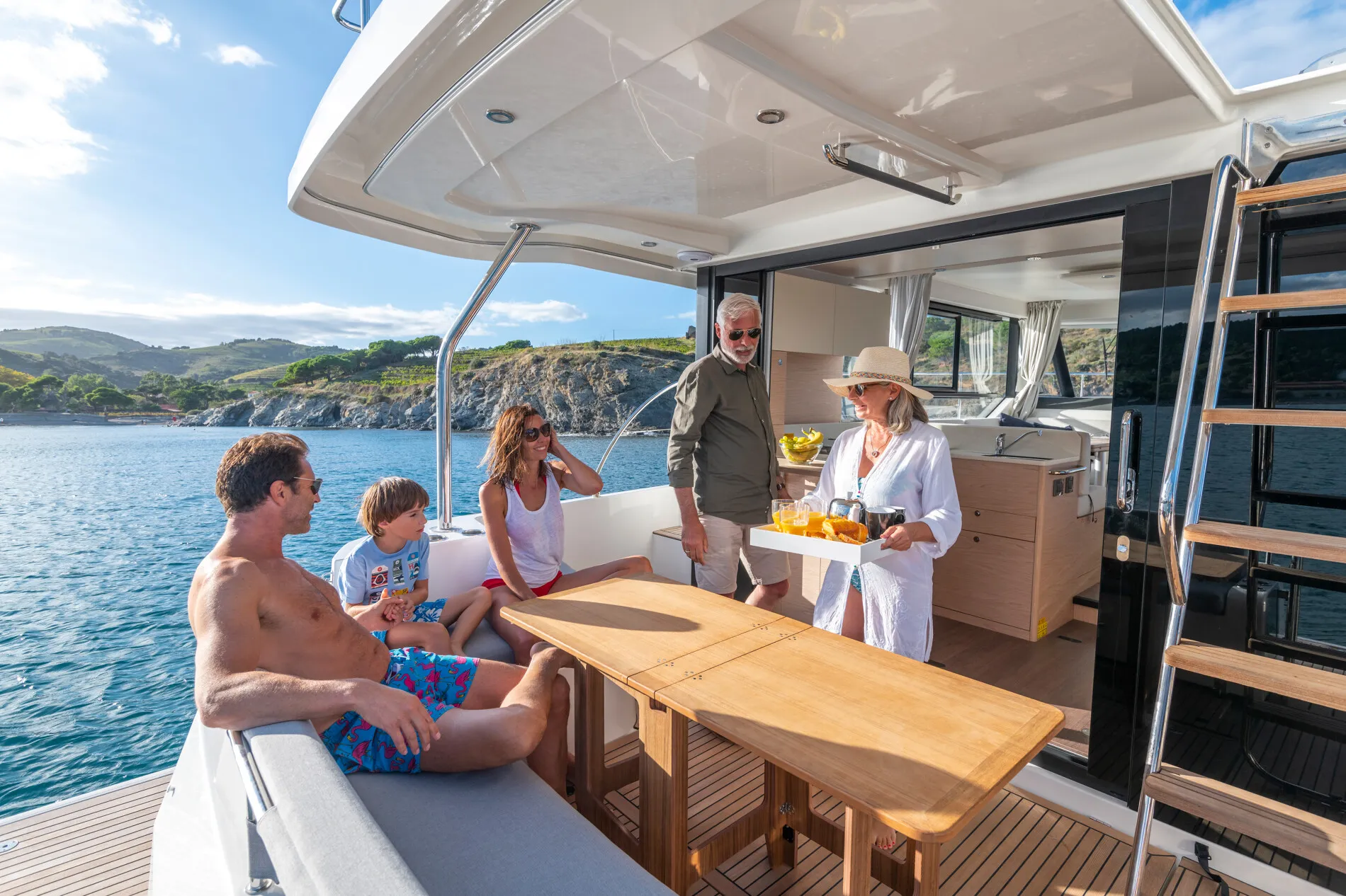 New 2027 Beneteau Swift Trawler 41 Fly for Sale | Vancouver, BC | M&P Yacht Centre | 6a016eeacd7528e0b30b3d63