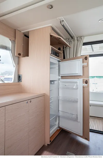 New 2027 Beneteau Swift Trawler 41 Fly for Sale | Vancouver, BC | M&P Yacht Centre | 6a016eeacd7528e0b30b3d63