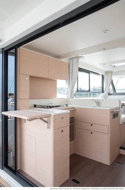 New 2027 Beneteau Swift Trawler 41 Fly for Sale | Vancouver, BC | M&P Yacht Centre | 6a016eeacd7528e0b30b3d63