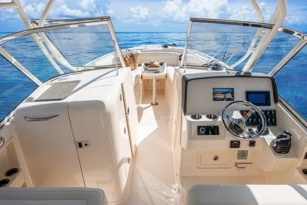 2027 Grady White FREEDOM 285 detail image 7