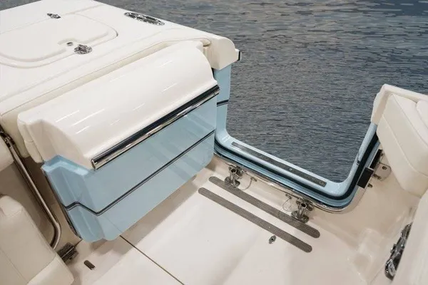 2027 Grady White FREEDOM 285 detail image 6