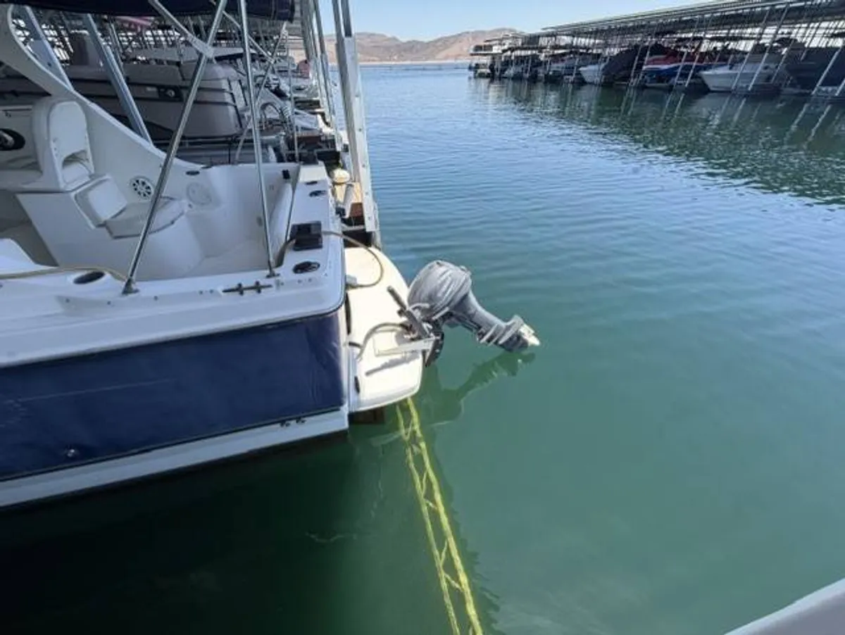 dummy-boat-img