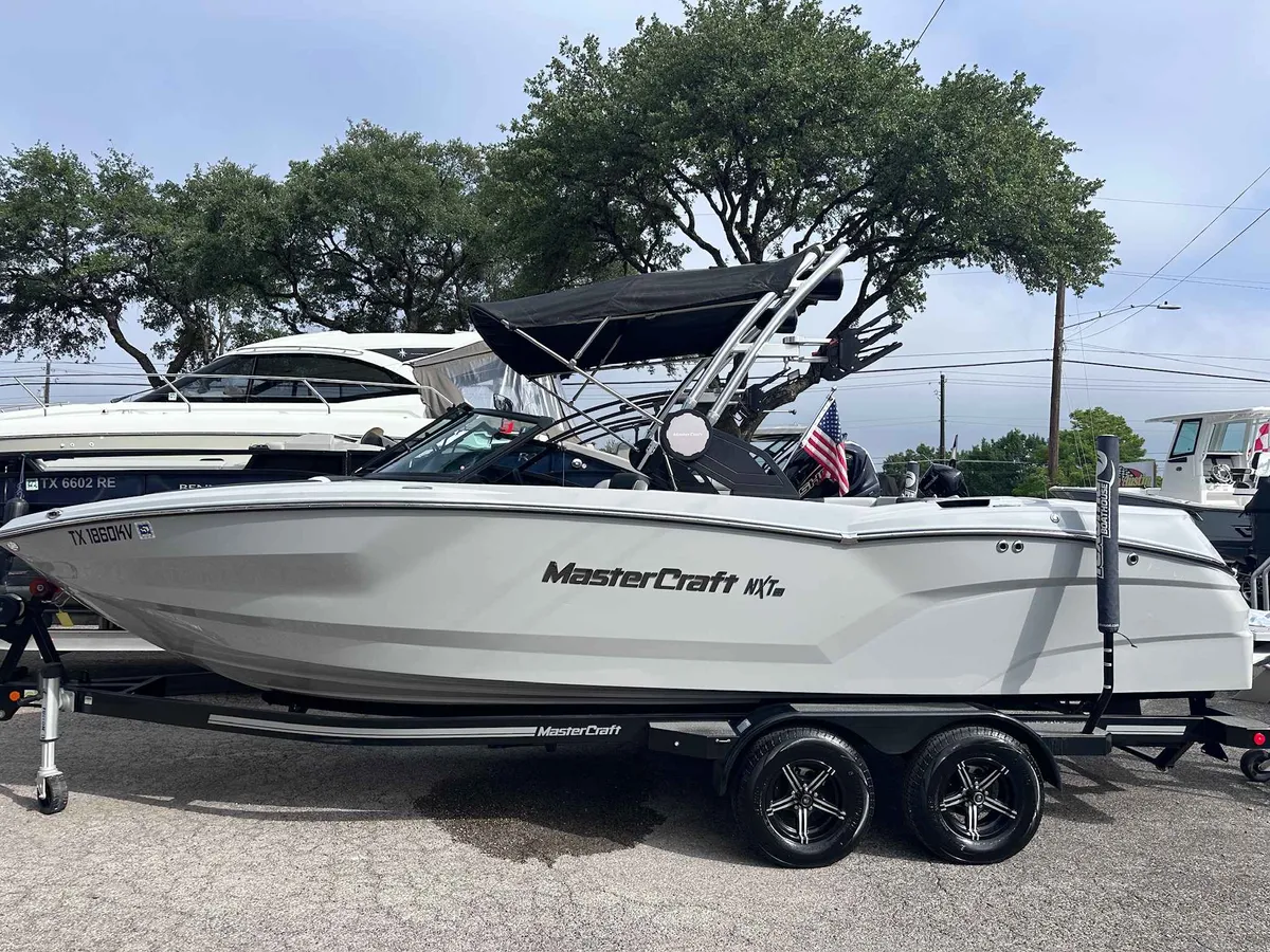dummy-boat-img