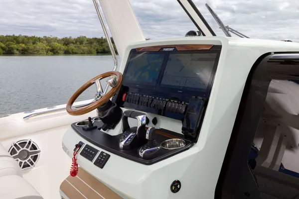 2027 Pursuit S 328 detail image 14