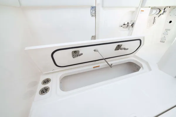2027 Pursuit S 328 detail image 5