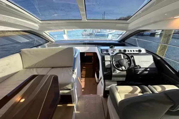 2024 Fairline TARGA 45 GT detail image 26