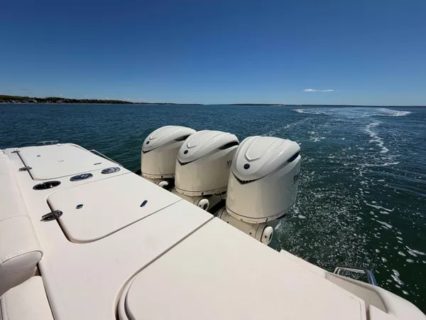 2026 Grady White EXPRESS 340 detail image 7