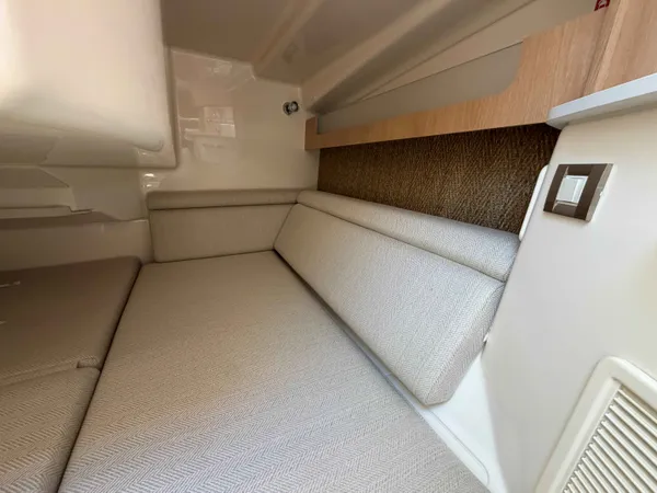 2026 Grady White EXPRESS 340 detail image 41