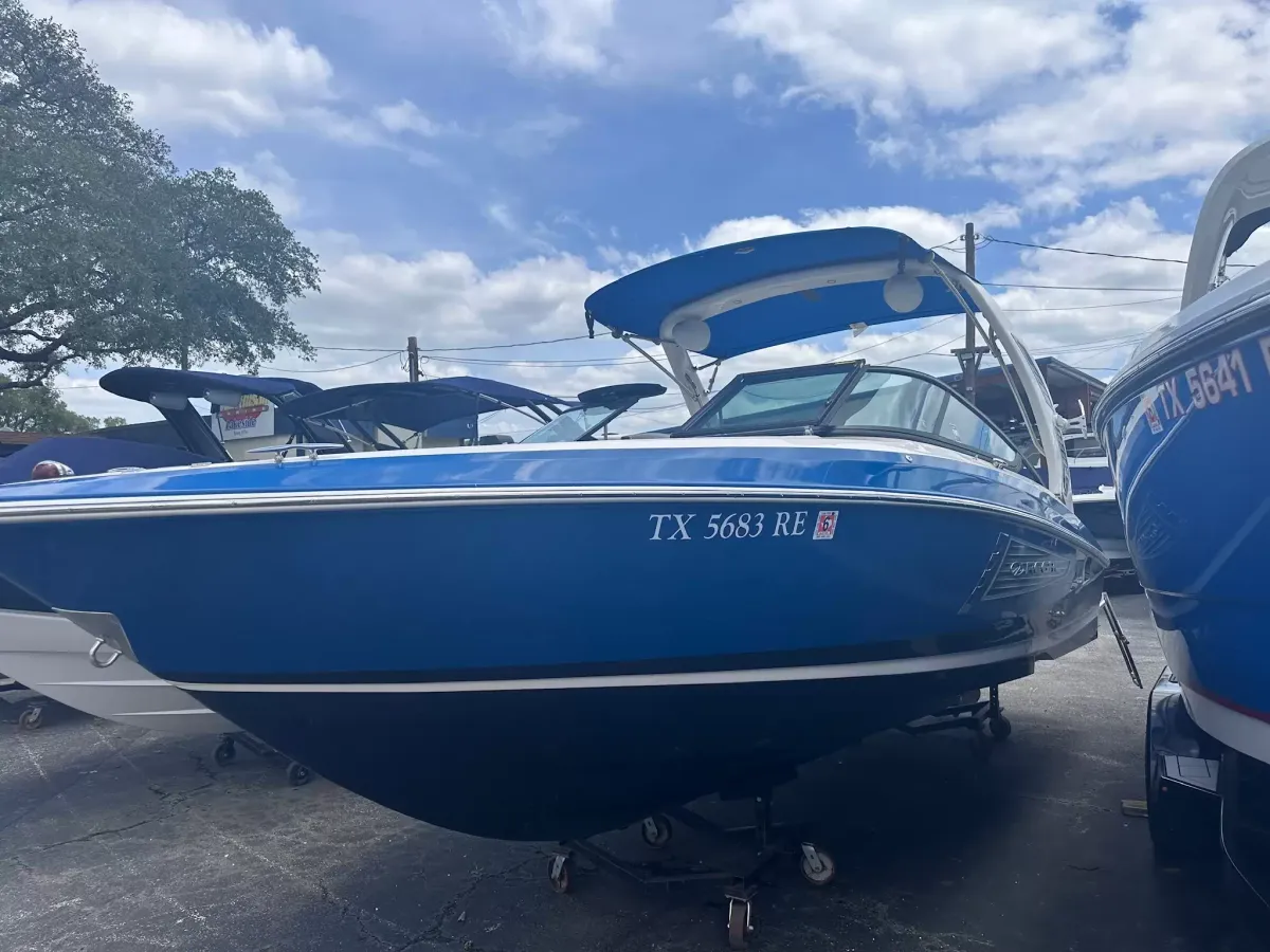 dummy-boat-img