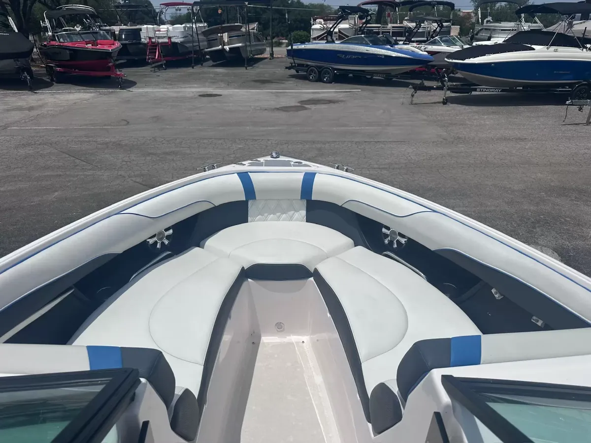 dummy-boat-img