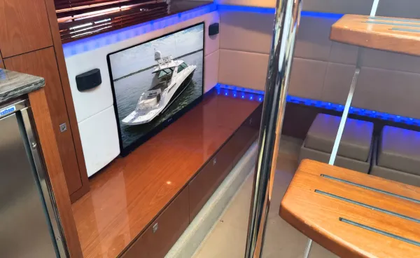 2013 Sea Ray 450 SUNDANCER detail image 30