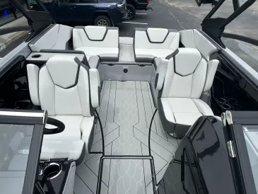 2026 Yamaha 252XE-14