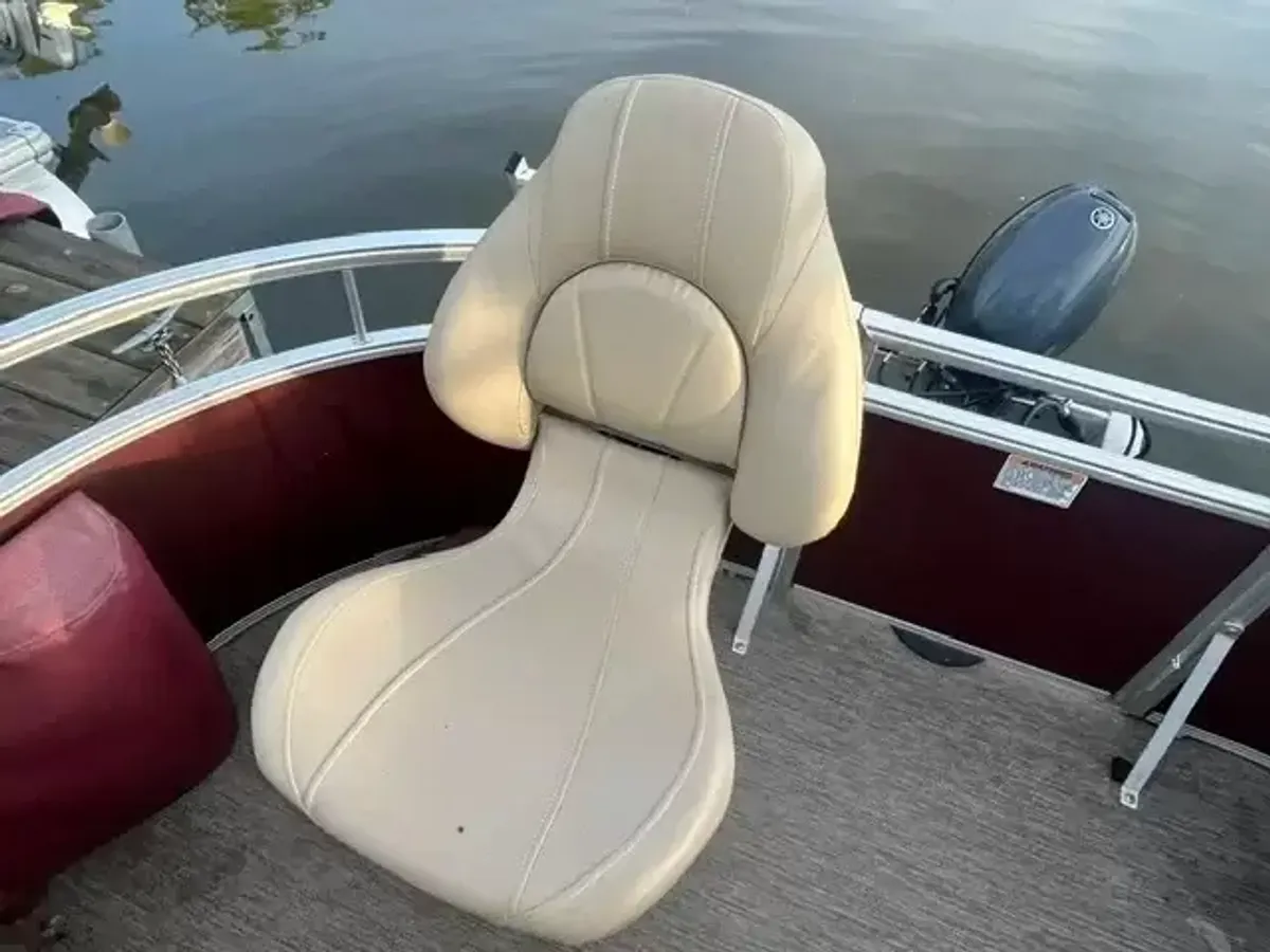 dummy-boat-img