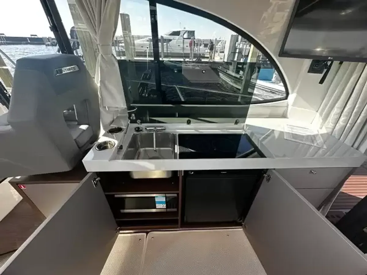 dummy-boat-img