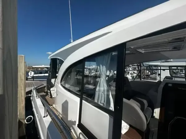 Beneteau Antares 11 Coupe 2026-32