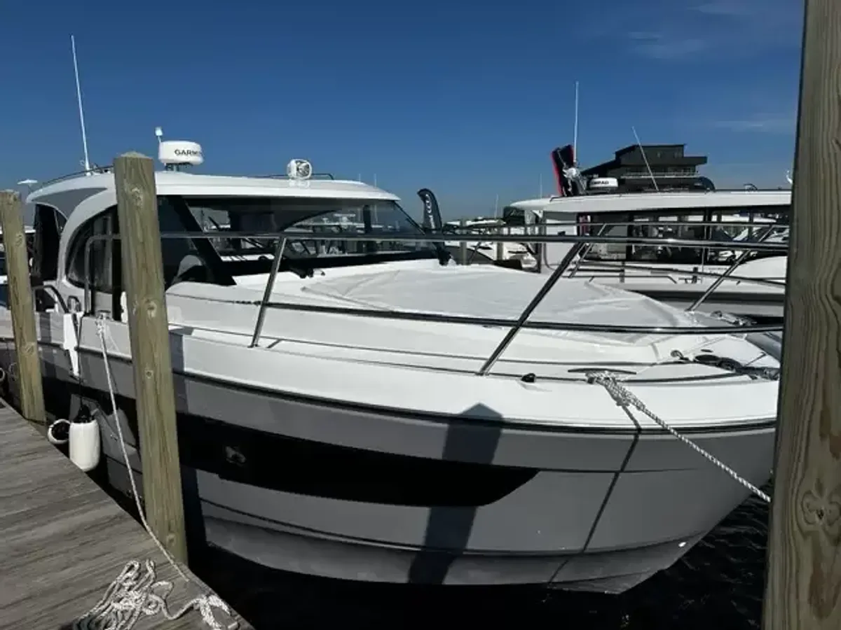 dummy-boat-img