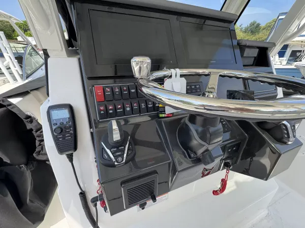 2026 Pursuit S 288 detail image 16