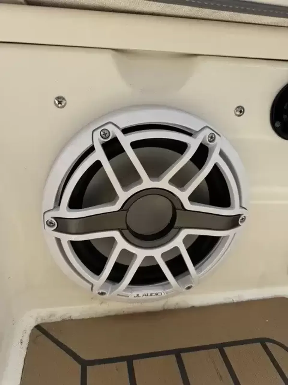 dummy-boat-img