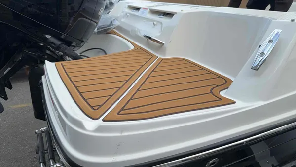 2026 Bayliner VR4OB-7